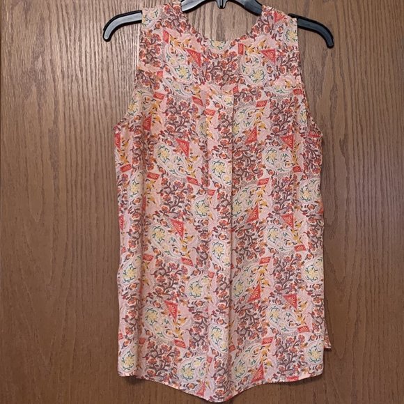 Violet + Claire Sleeveless Top Size Medium - Picture 2 of 7